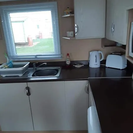 Mv203 3 Bedroom Deluxe Caravan Chapel Saint Leonards Exterior photo