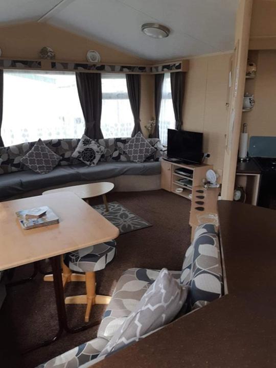 Apartment Mv203 3 Bedroom Deluxe Caravan