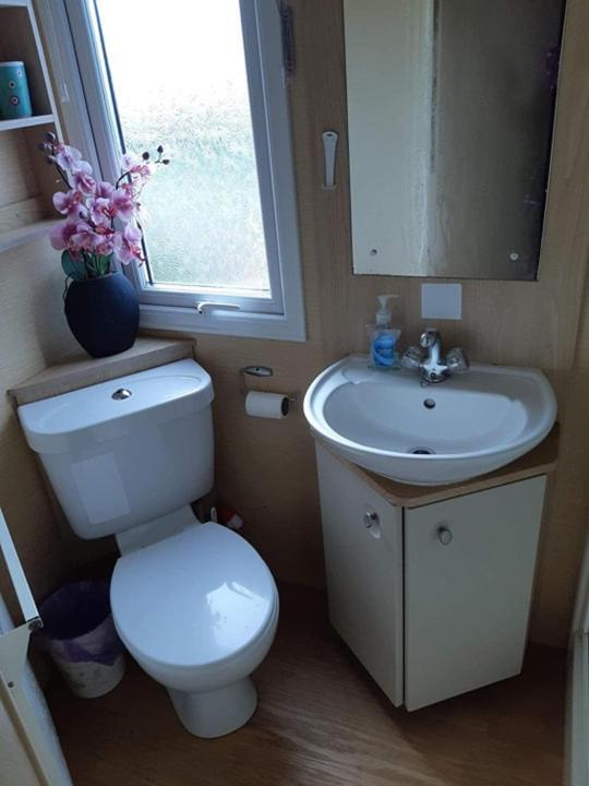 Mv203 3 Bedroom Deluxe Caravan